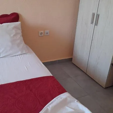 Apostolis House Apartment