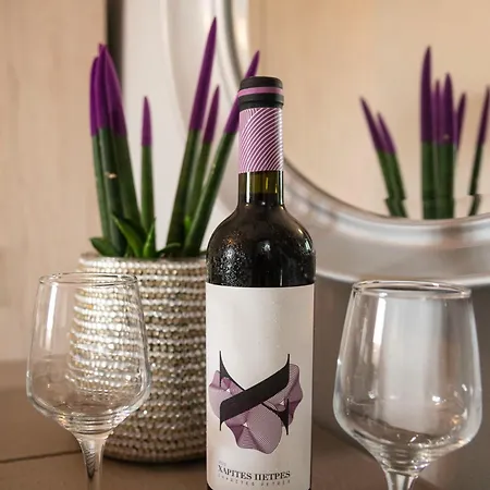 Silot 1 * Néa Fókaia